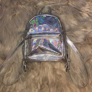 Mini holographic backpack 👽🌈✨